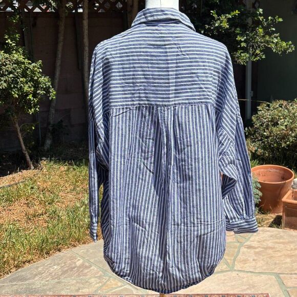 French Connection Blue Striped Button-Front Shirt Large Cotton High-Low Hem - Picture 4 of 8